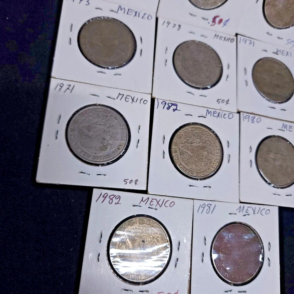 Lot Of 11 Old Vintage Mexican Un Peso Coins 1971 - 1982 Fine Mexico Pesos Coin